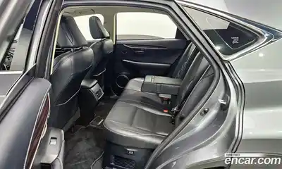 Lexus NX 2017 2.5 Автомат в Москве № 214678, миниатюра 9