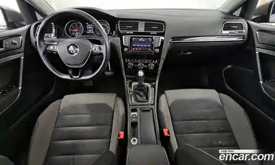 Volkswagen Golf 2013 2.0 Автомат в Москве № 215003, миниатюра 2