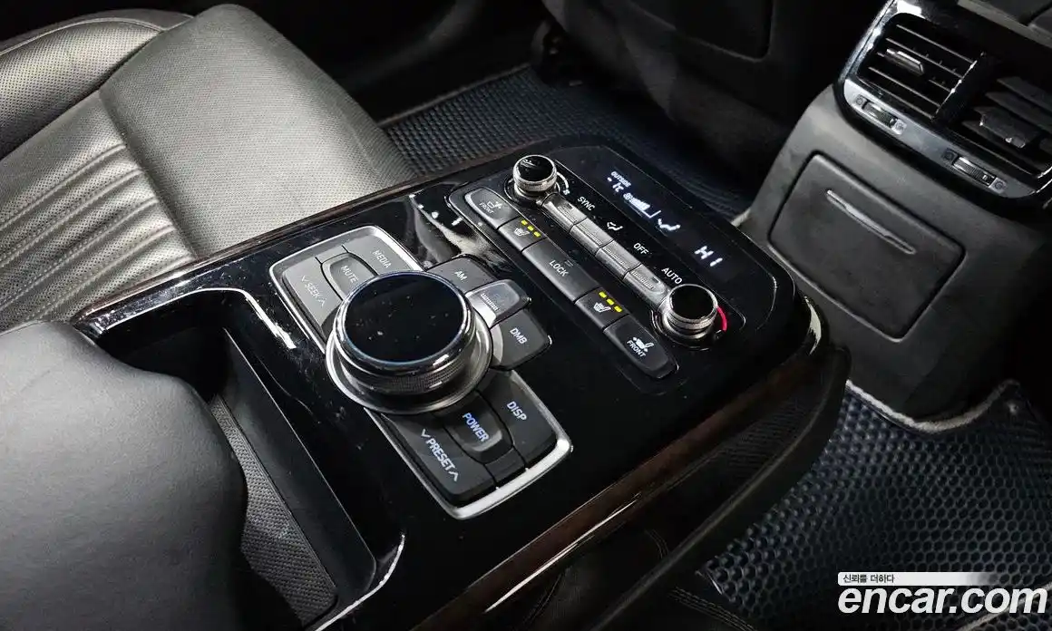 Genesis EQ900 2017 3.8 Автомат в Москве № 21768, фото 17