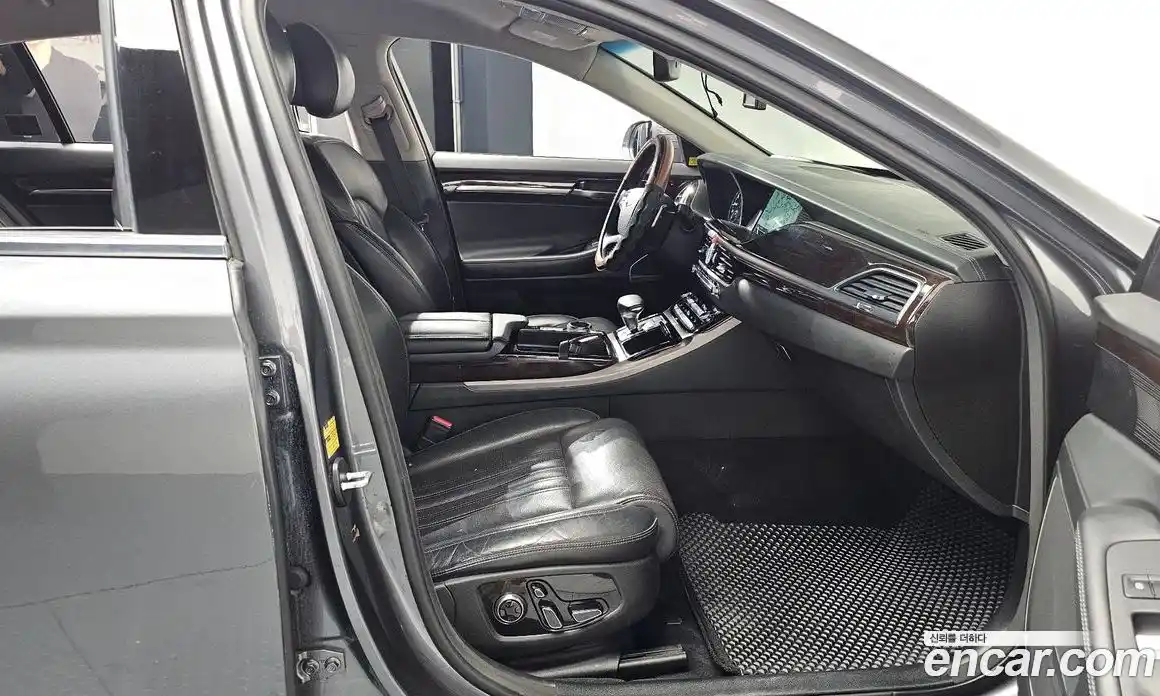 Genesis EQ900 2017 3.8 Автомат в Москве № 21768, фото 18