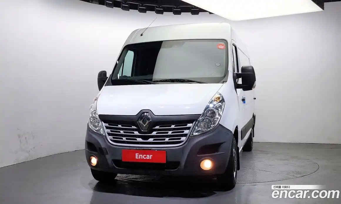 Renault Master 2019 2.3 Механическая в Москве № 219965, фото 4