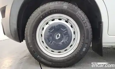 Renault Master 2019 2.3 Механическая в Москве № 219965, миниатюра 6