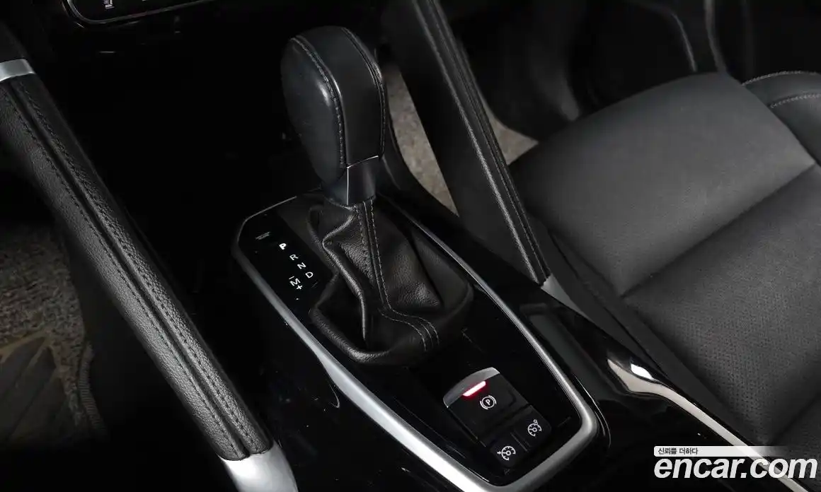 Renault QM6 2021 2.0 Автомат в Москве № 222220, фото 17