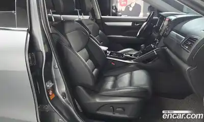 Renault QM6 2021 2.0 Автомат в Москве № 222220, миниатюра 6