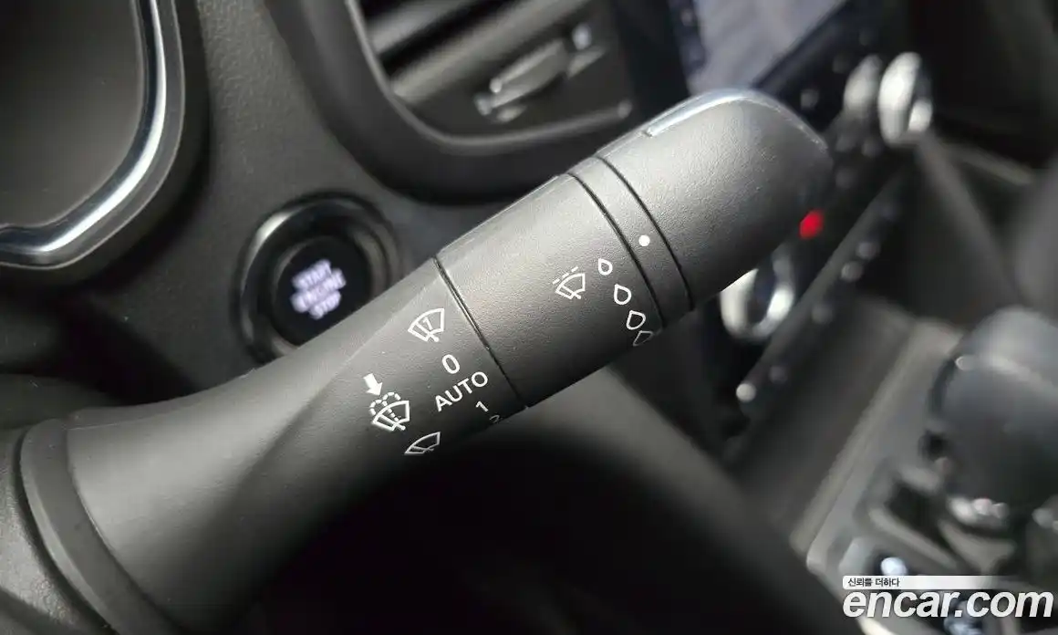 Renault SM6 2024 2.0 Автомат в Москве № 222441, фото 18