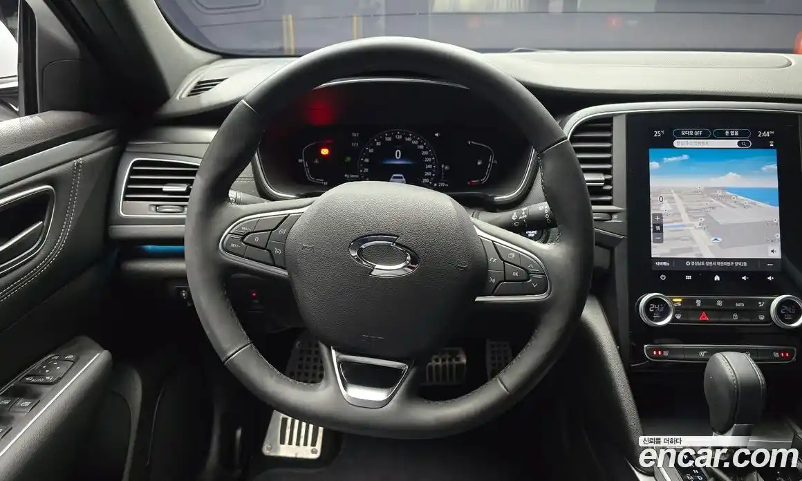 Renault SM6 2024 2.0 Автомат в Москве № 222441, фото 4