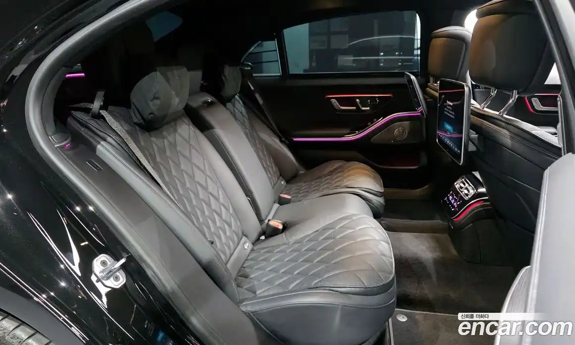 Mercedes-Benz S-Class 2024 3.0 Автомат в Москве № 222725, фото 9