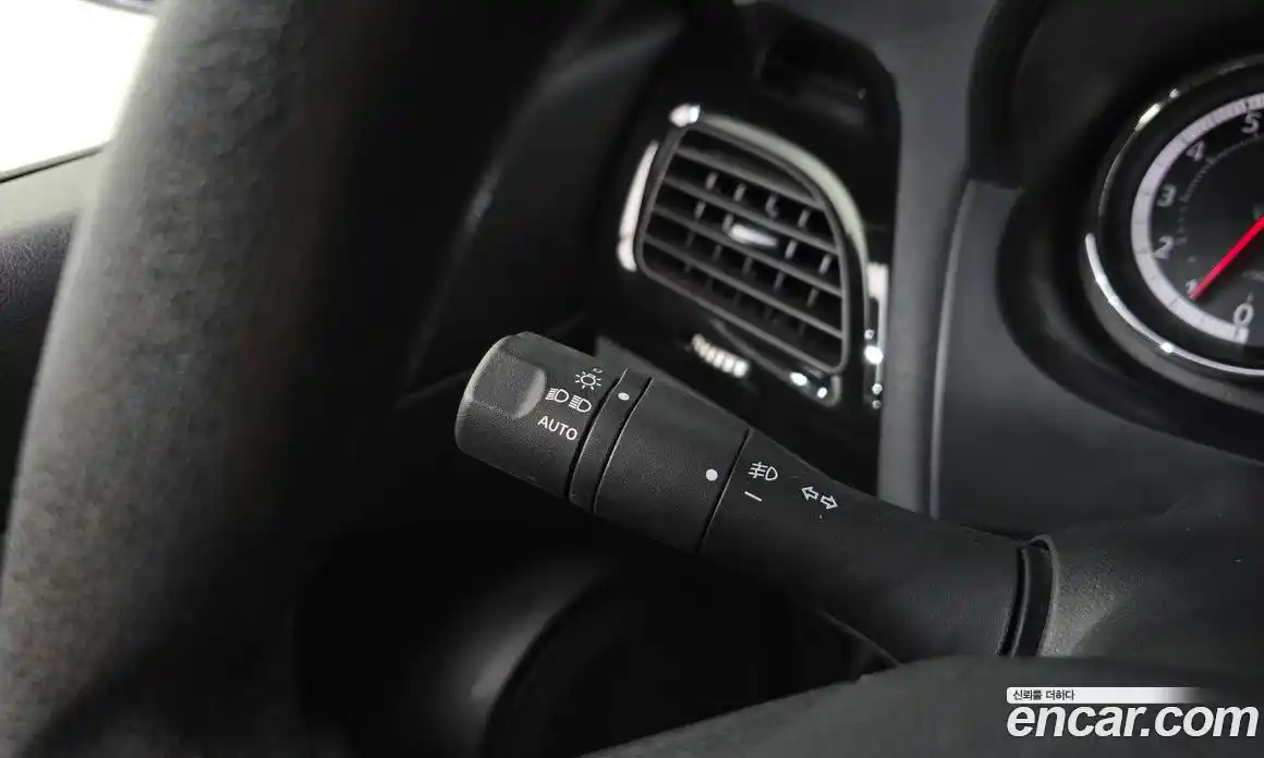 Renault SM3 2016 1.6 Автомат в Москве № 223290, фото 12