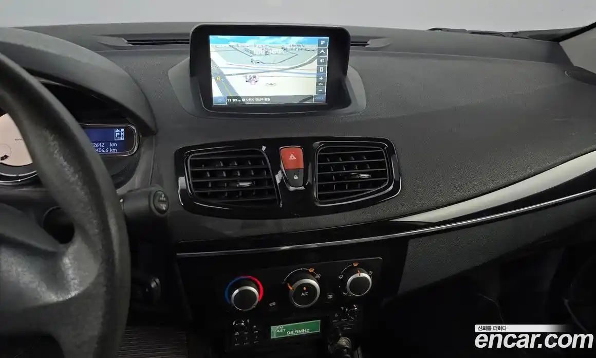 Renault SM3 2016 1.6 Автомат в Москве № 223290, фото 14