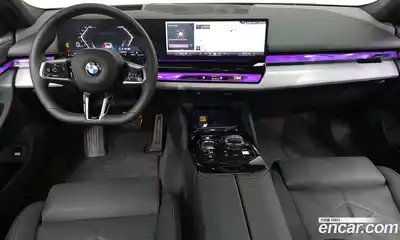 BMW 5-Series 2025 2.0 Автомат в Москве № 227775, миниатюра 9