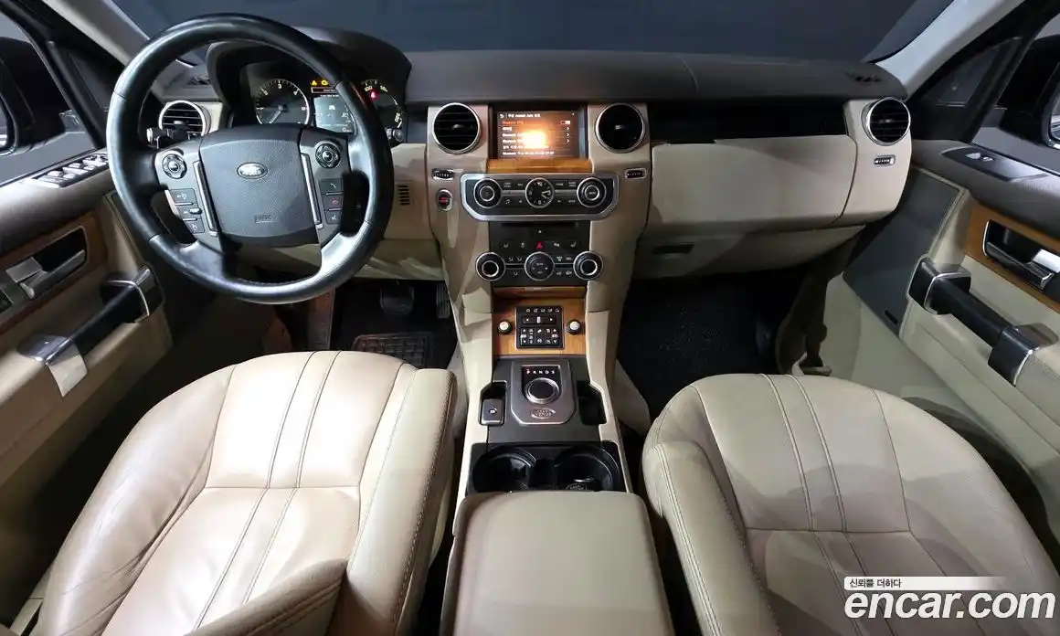 Land Rover Discovery 2015 3.0 Автомат в Москве № 228101, фото 1