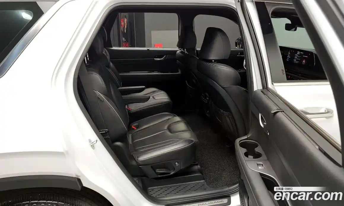Hyundai Palisade 2023 2.2 Автомат в Москве № 228672, фото 16