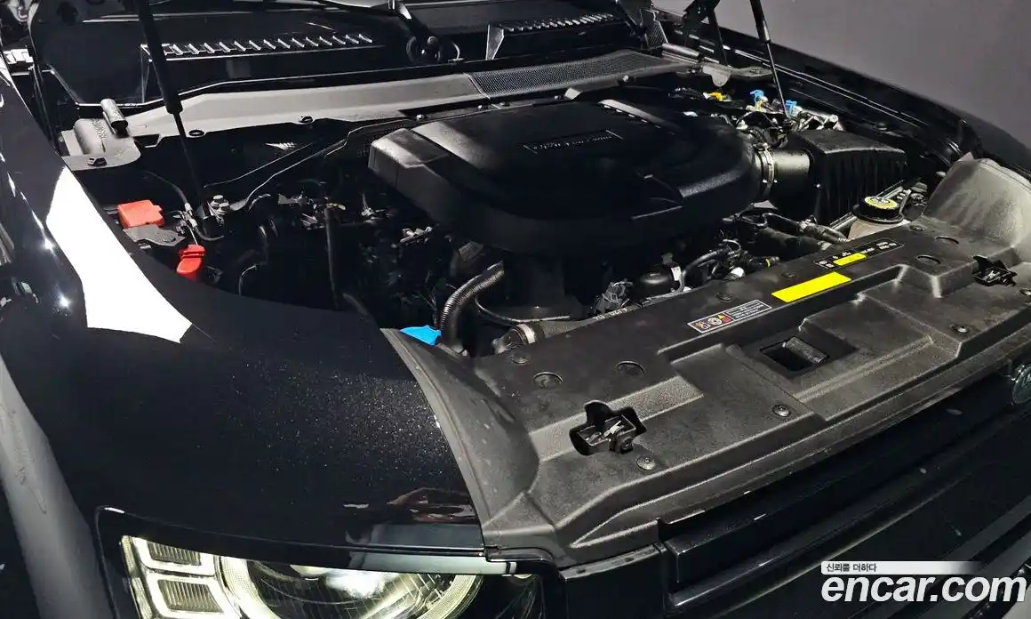 Land Rover Defender 2025 3.0 Автомат в Москве № 231153, фото 16