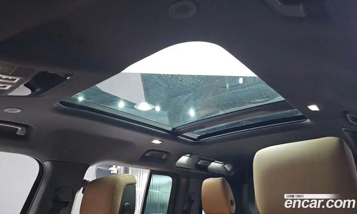 Land Rover Defender 2025 3.0 Автомат в Москве № 231153, фото 7