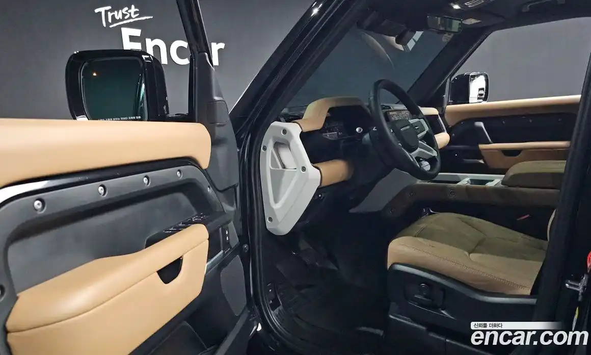 Land Rover Defender 2025 3.0 Автомат в Москве № 231153, фото 9