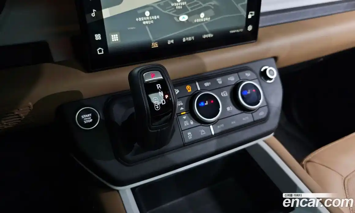 Land Rover Defender 2025 3.0 Автомат в Москве № 231153, фото 10