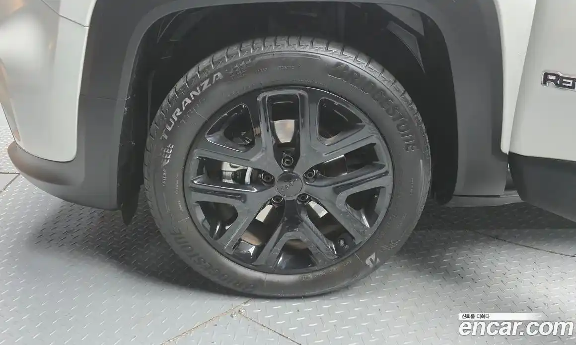 Jeep Renegade 2022 1.3 Автомат в Москве № 232343, фото 10