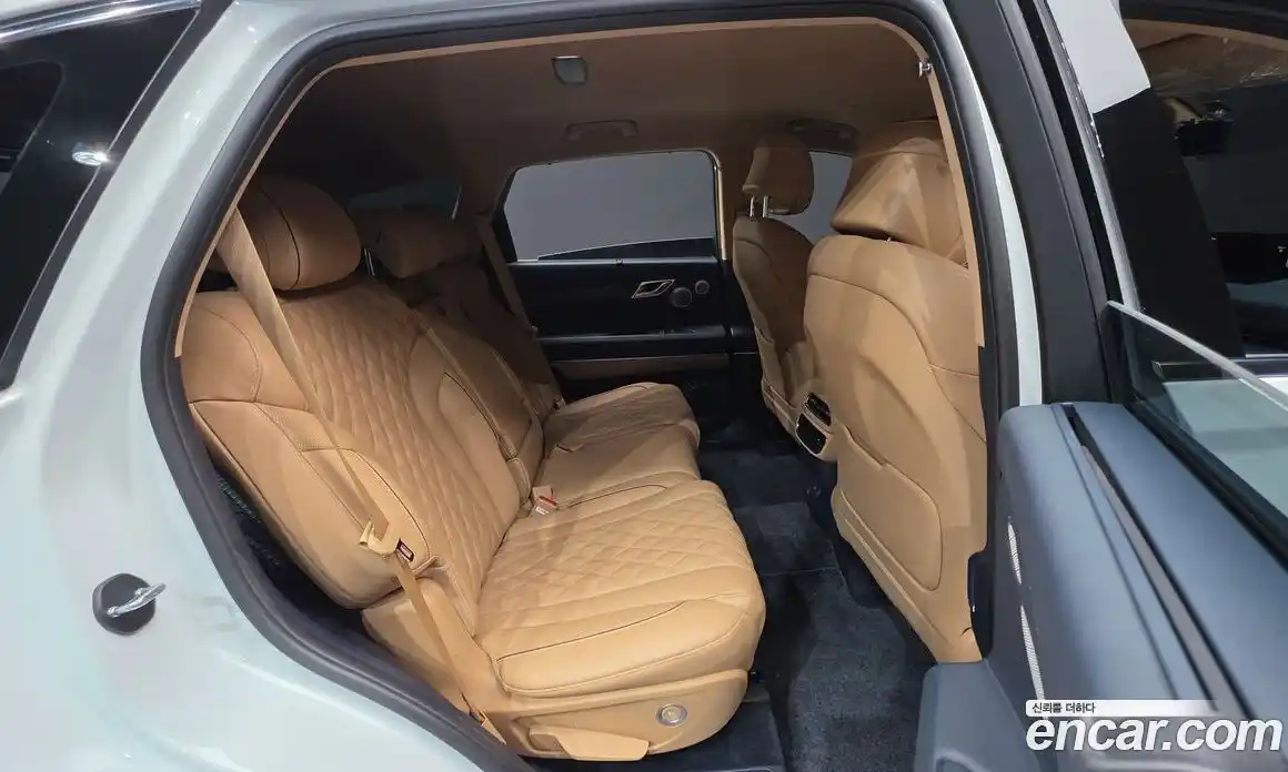 Genesis GV80 2023 2.5 Автомат в Москве № 24224, фото 12