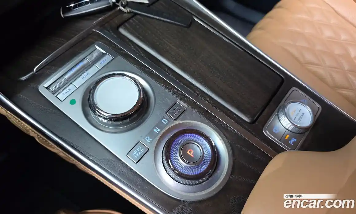 Genesis GV80 2023 2.5 Автомат в Москве № 24224, фото 18