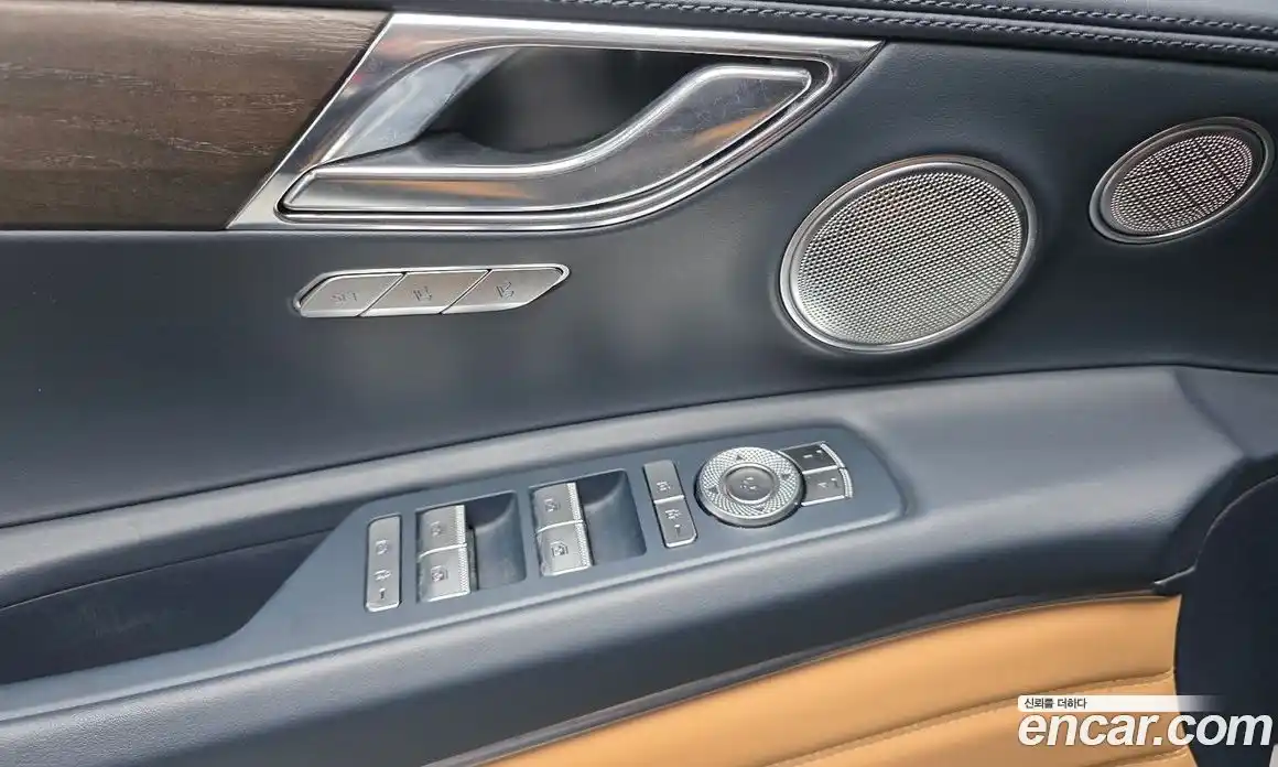 Genesis GV80 2023 2.5 Автомат в Москве № 24224, фото 4