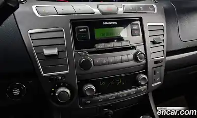 SsangYong Korando 2014 2.0 Автомат в Москве № 25079, миниатюра 11