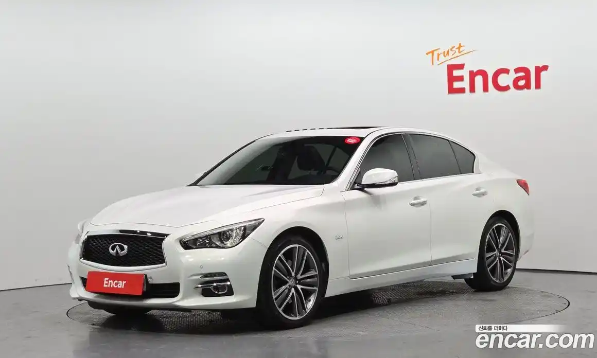 Infiniti Q50 2014 2.1 Автомат в Москве № 251811, фото 20