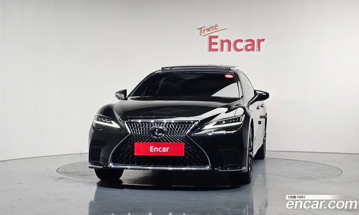 Lexus LS 2023 3.4 Автомат в Москве № 253968, фото 13