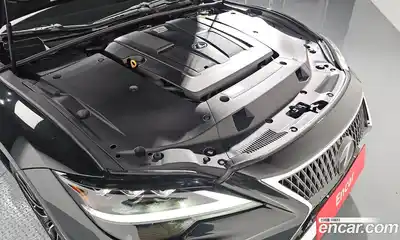 Lexus LS 2023 3.4 Автомат в Москве № 253968, миниатюра 3