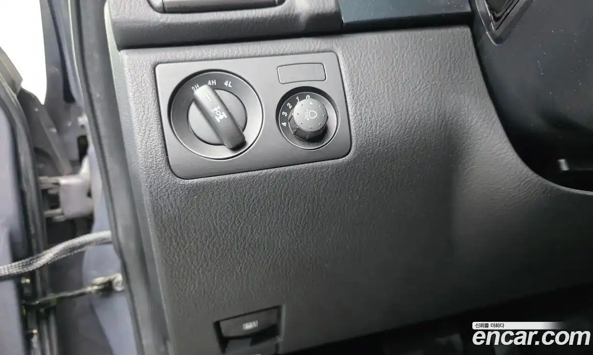 SsangYong Rexton 2015 2.0 Автомат в Москве № 26156, фото 20