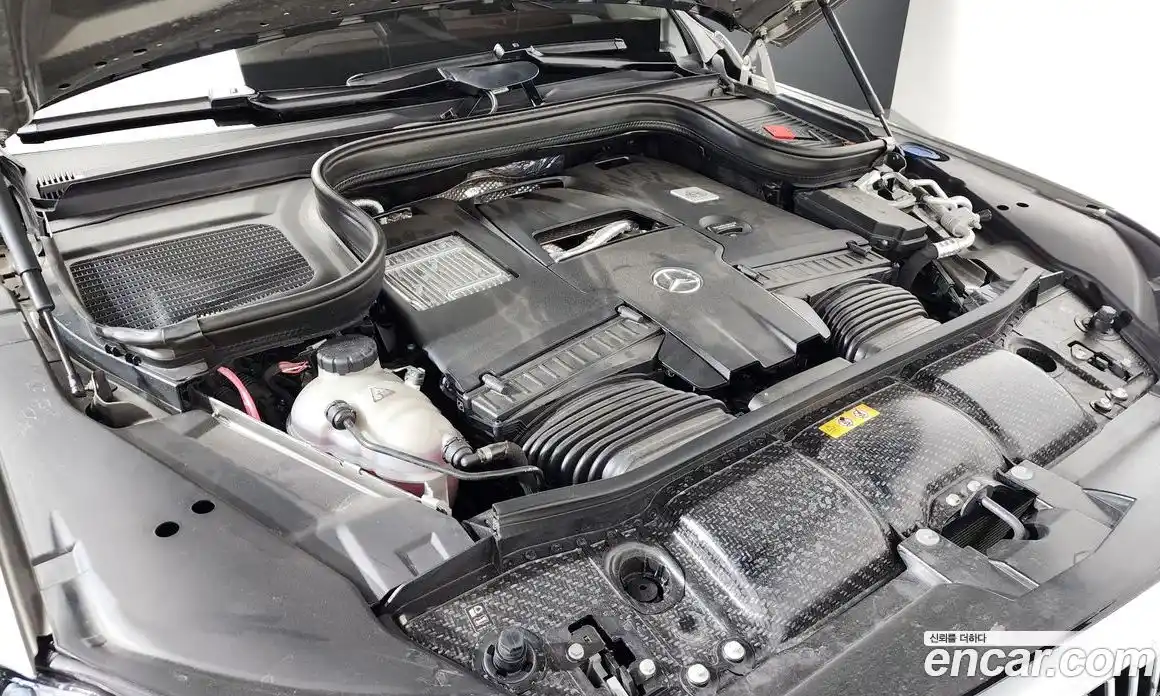 Mercedes-Benz GLS-Class 2023 4.0 Автомат в Москве № 262084, фото 1