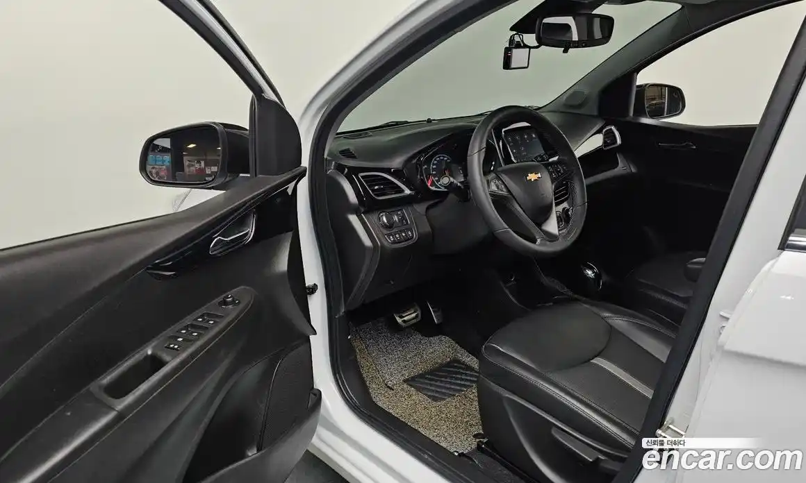 Chevrolet Spark 2019 1.0 Автомат в Москве № 262530, фото 15