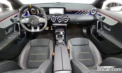 Mercedes-Benz CLA-Class 2023 2.0 Автомат в Москве № 262822, миниатюра 2