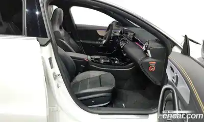 Mercedes-Benz CLA-Class 2023 2.0 Автомат в Москве № 262822, миниатюра 10