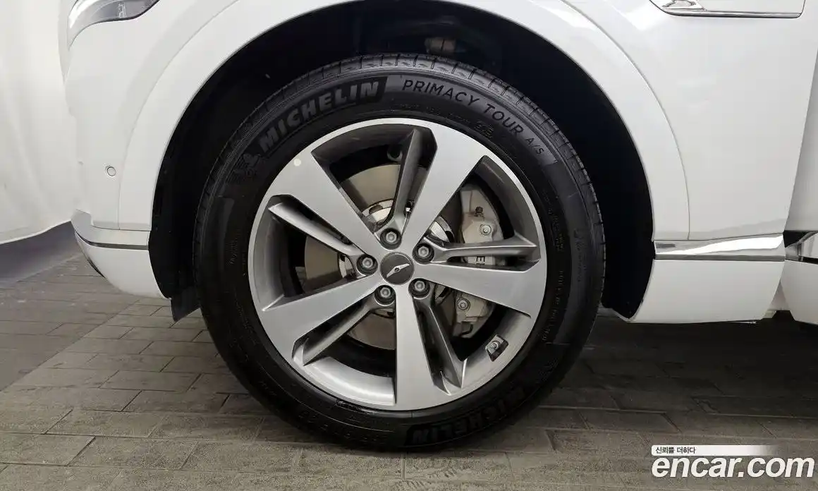 Genesis GV80 2022 2.5 Автомат в Москве № 27415, фото 9