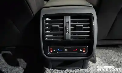 Volkswagen Arteon 2023 2.0 Автомат в Москве № 276219, миниатюра 2