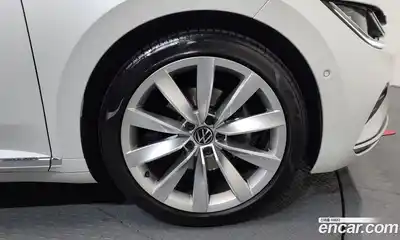 Volkswagen Arteon 2023 2.0 Автомат в Москве № 276219, миниатюра 4