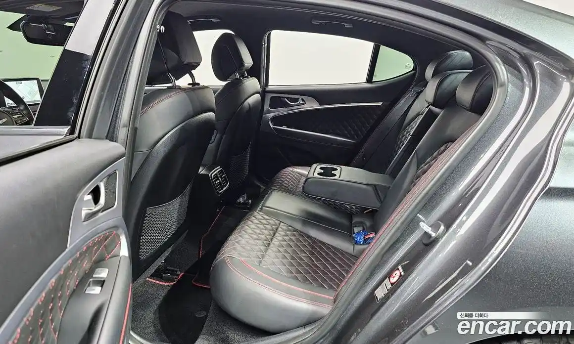 Genesis G70 2018 2.0 Автомат в Москве № 27893, фото 13