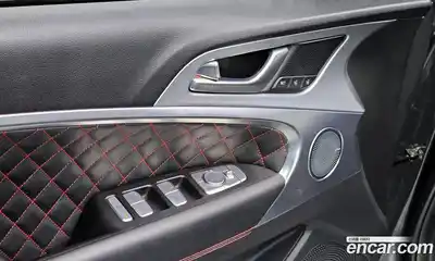 Genesis G70 2018 2.0 Автомат в Москве № 27893, миниатюра 10