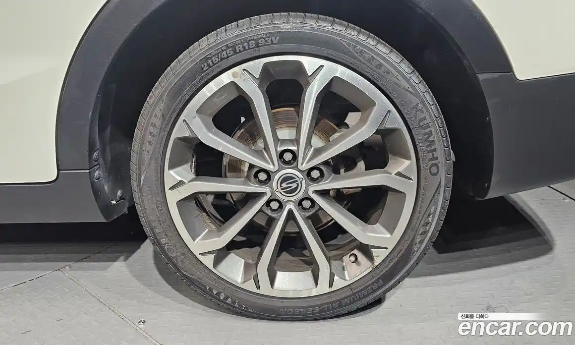 SsangYong TIBOLI 2018 1.6 Автомат в Москве № 28391, фото 19