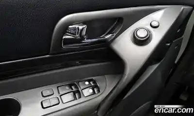 SsangYong Korando 2014 2.0 Автомат в Москве № 29052, миниатюра 12