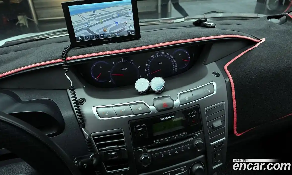 SsangYong Korando 2014 2.0 Автомат в Москве № 29052, фото 16