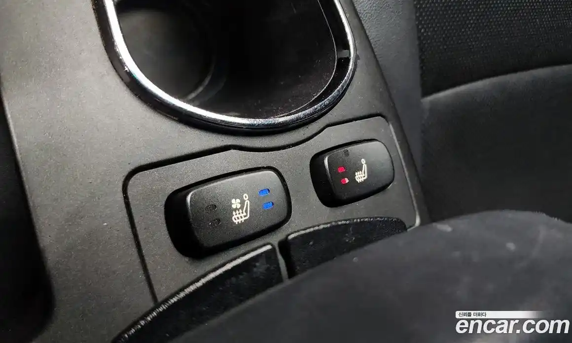 SsangYong Korando 2015 2.0 Автомат в Москве № 30468, фото 3