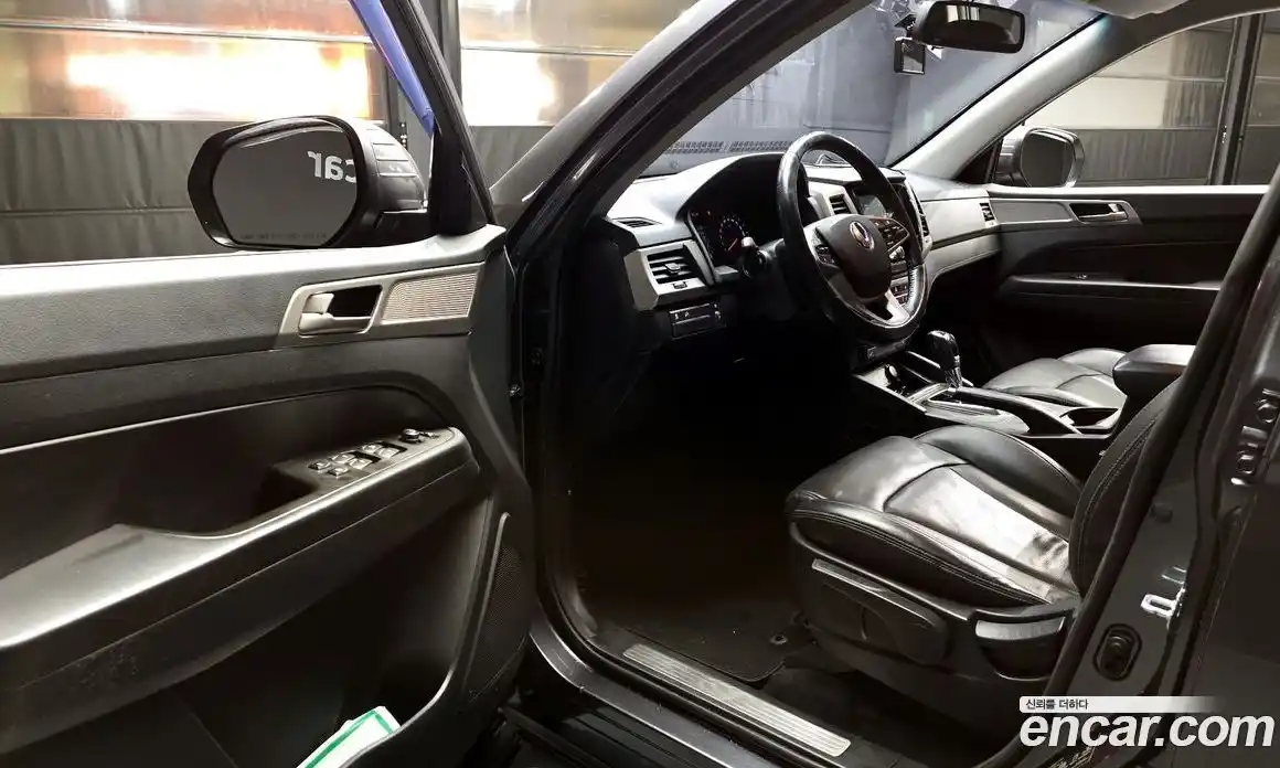 SsangYong Rexton 2018 2.2 Автомат в Москве № 310469, фото 17