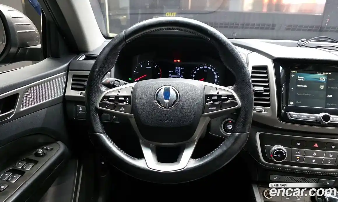 SsangYong Rexton 2018 2.2 Автомат в Москве № 310469, фото 19