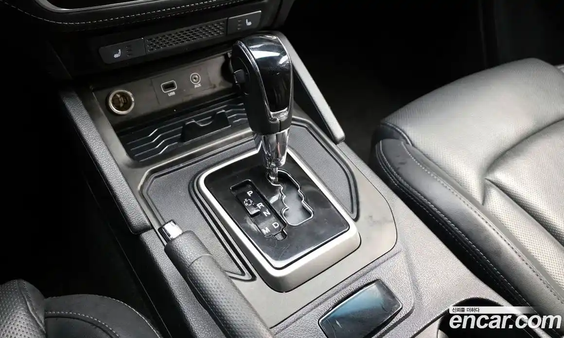 SsangYong Rexton 2018 2.2 Автомат в Москве № 310469, фото 7