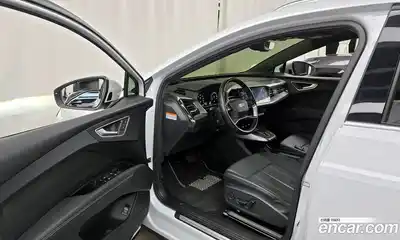 Audi Q4 e-tron, 2022