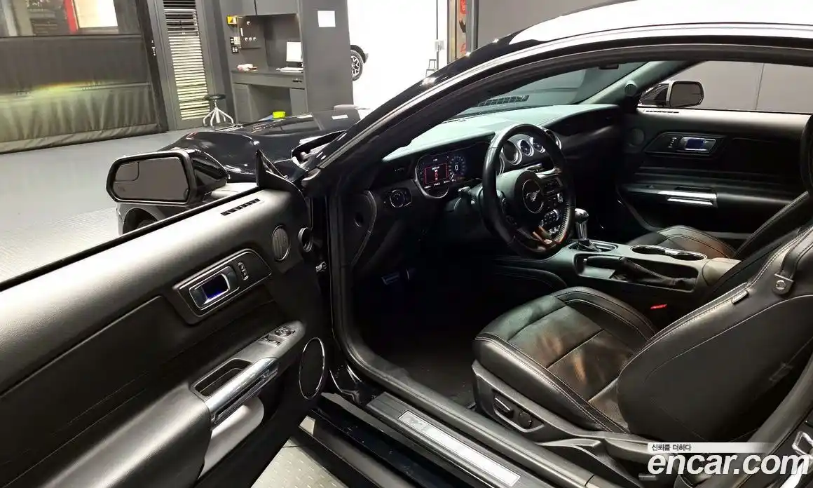 Ford Mustang 2020 5.0 Автомат в Москве № 313706, фото 13