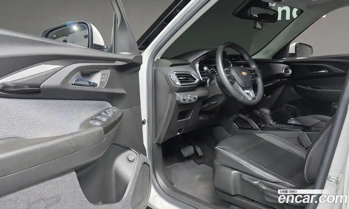 Chevrolet TrailBlazer 2022 1.3 Автомат в Москве № 314334, фото 13