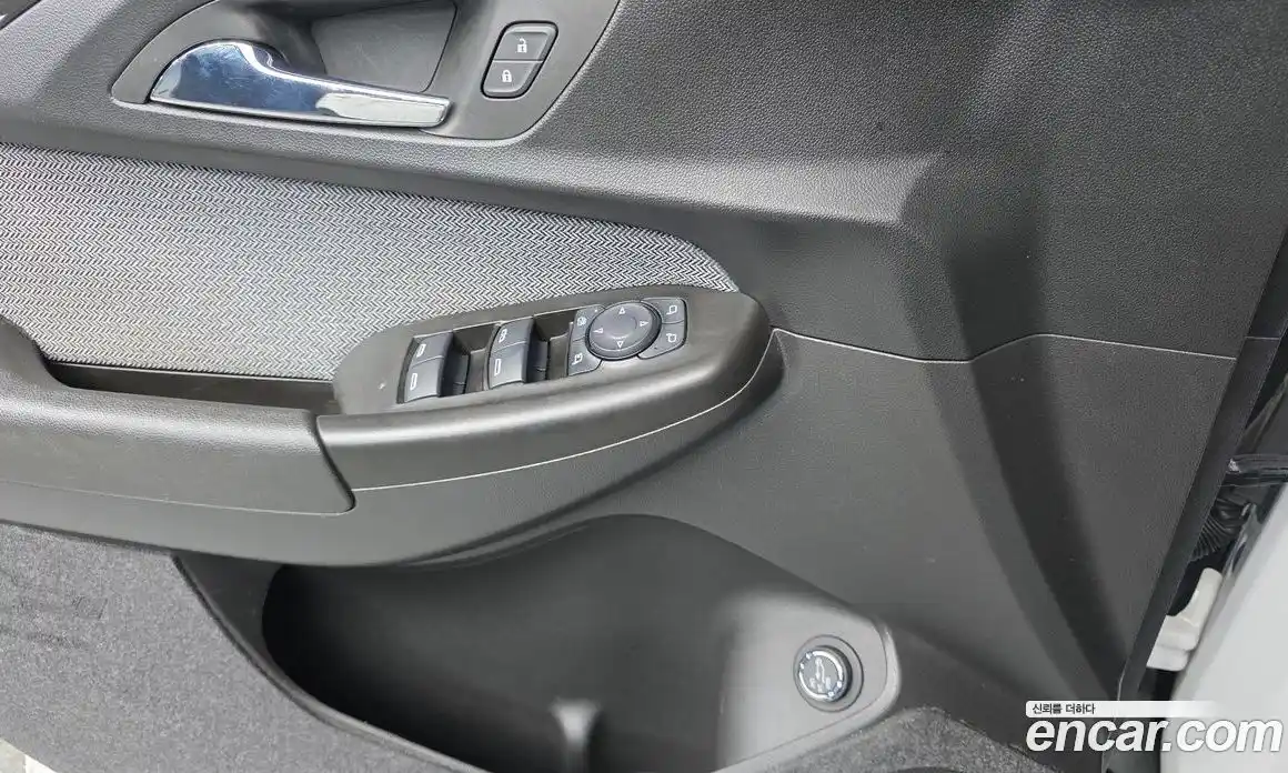 Chevrolet TrailBlazer 2022 1.3 Автомат в Москве № 314334, фото 8