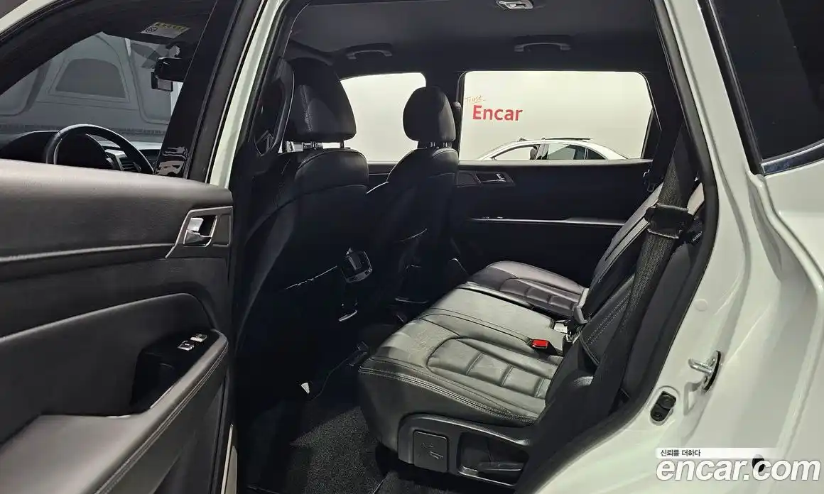 SsangYong Rexton 2018 2.2 Автомат в Москве № 31483, фото 7